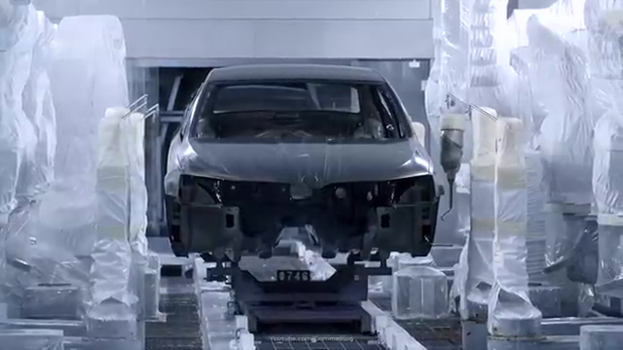 What Happens INSIDE The Skoda OCTAVIA FACTORY