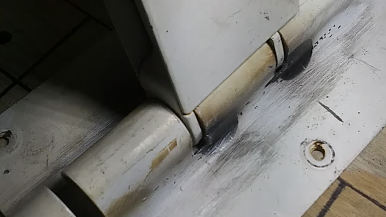 Had To Center The Hinge!