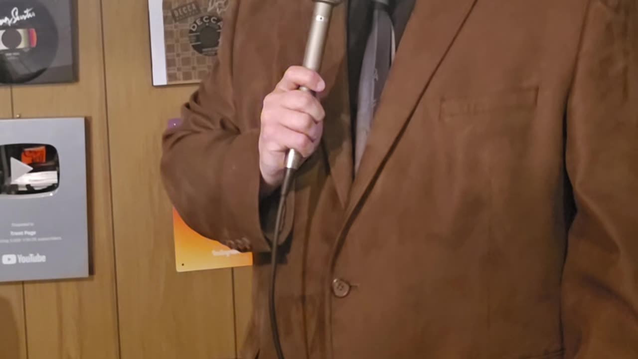 Trent Page vocal demonstration.