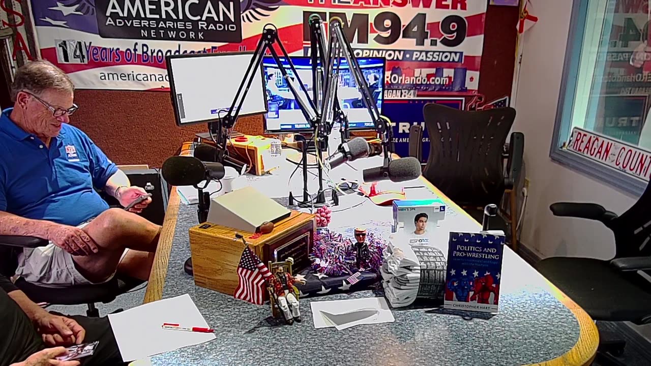 HISPANIC PRO PALESTINIAN MUDERS TWO IN DC