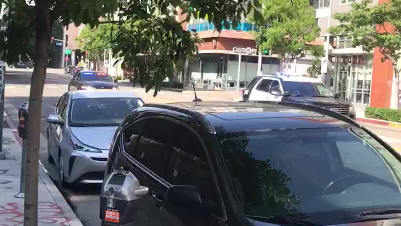 LAPD & LAFD On The Move