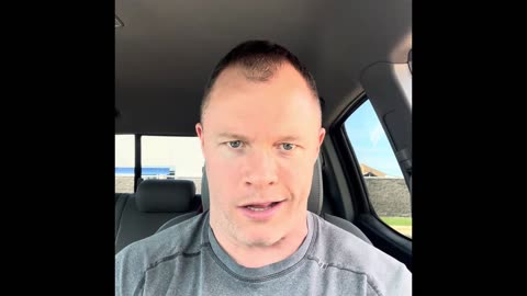 How To Lose 100 Lbs BULKING BRO Eating a LOW FAT DIET