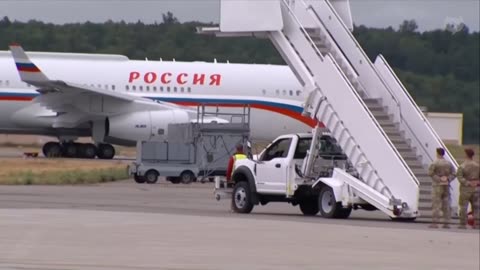 NOW - President Vladimir Putin lands in Alaska for the Summit with President Trump