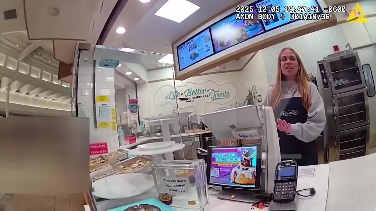 Bodycam Footage Shows Officer Threatening to Arrest Cinnabon Employee Who Was Harassed by Somalis