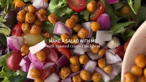 🥗🌟 Crispy Chickpea Delight: Roasted Chickpea Salad 🌟🥗