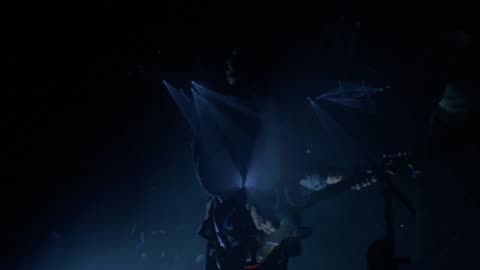 Learning to Fly - Pink Floyd (live)
