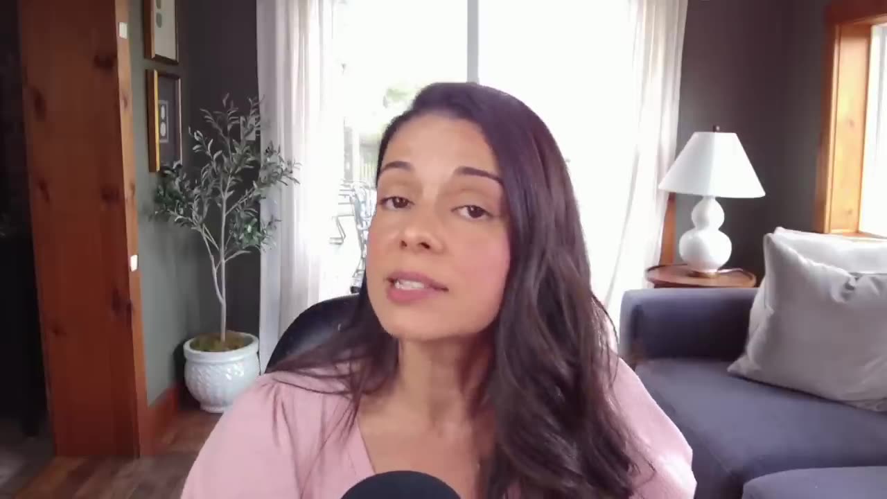 Mark Carney BOWS to TRUMP! Kanye DROPS a Hit…ler Song! + More