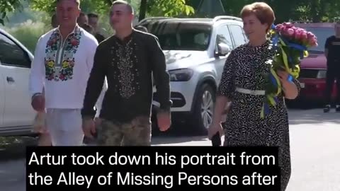 🕊️🪦 Ukraine War | Soldier Pays Tribute at Alley of Missing Persons | RCF
