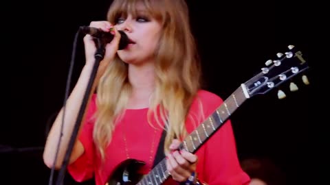 Chromatics at Sonar 2013 - Hands in the Dark