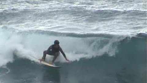 🌊 Acitrezza Surf – Onde rare (video storico anni 2000) 🌊