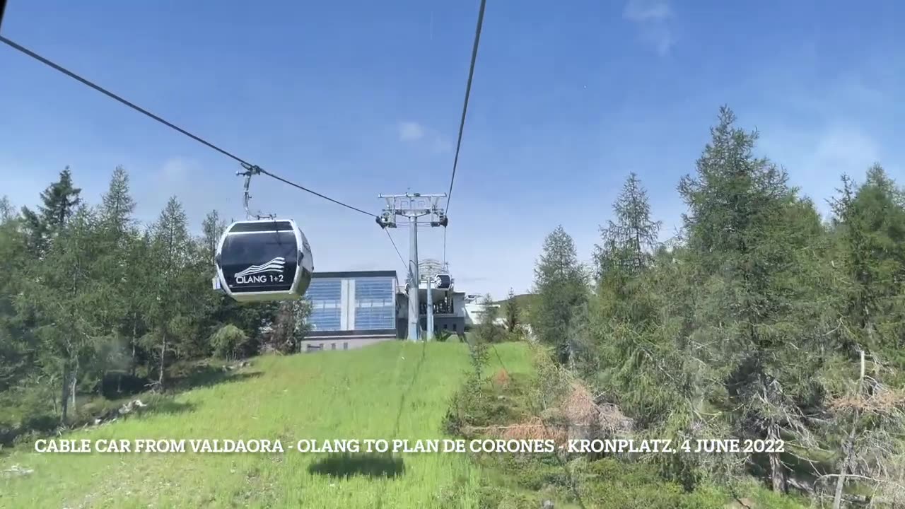 Travel by cable car from Olang to Plan de Corones - Kronplatz