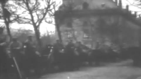 [BRITISH NEWSREEL EXCERPTS] - [BRITISH NEWSREEL EXCERPTS] - cbs-cbswwi-518