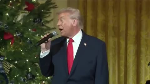 President Trump and First Lady Melania attend a concert by Andrea Bocelli in the East Room ❤️