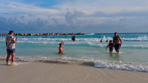 Cancun’s Beaches Are UNREAL — You Have to See This 😲🏖️🇲🇽