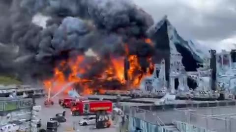 El escenario principal de Tomorrowland se incendió