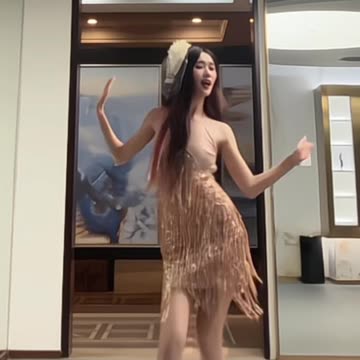 Attractive Sheer Gown Lively Slow Dance | Daily Beauty EP 1429