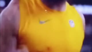 Keenan Allen's shoulder bumps are wild