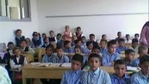 الفيديو مضحك التعليم في مصر بواسطة