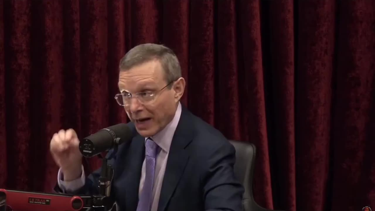 Harvard Scientist: NASA Is Hiding Key Evidence on Mysterious Interstellar Object 3I/ATLAS