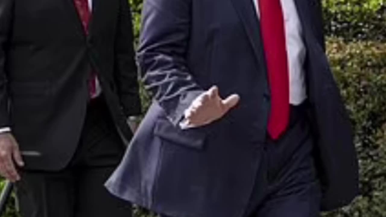 Obama judge blocks Trump's plan to deport hundreds of thousands of migrants!