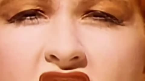 Cyndi Lauper - girls wanna have - vocals
