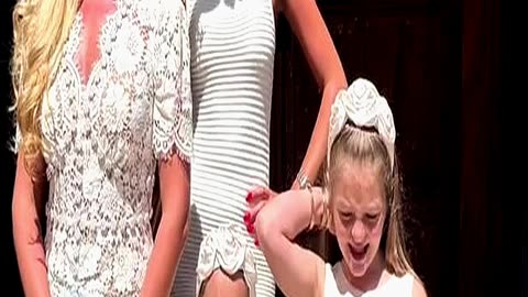 Inside Paris and Tyson Furys Third Wedding Held a