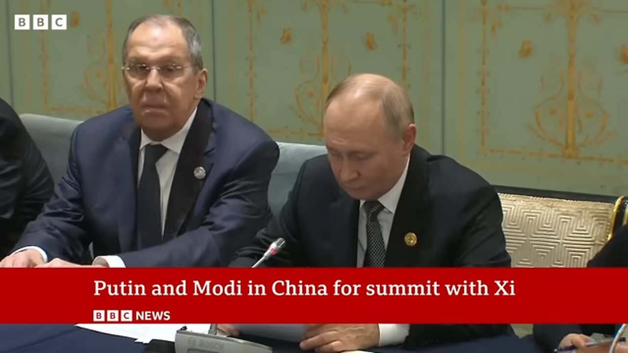 Russias Vladimir Putin meets Indias Narendra Modi in China for world leaders summit