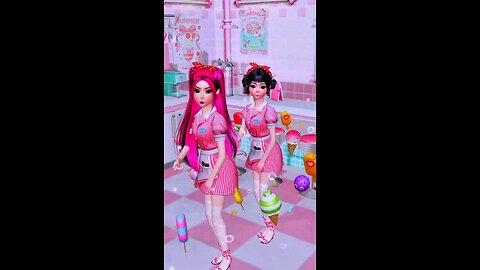 Jeon Somi ICECREAM Challenge - HUNTRIX MIRA & ZOEY 🍦😍