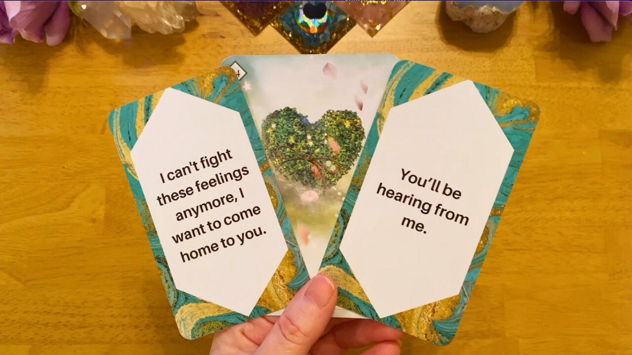 THIS PERSON HAS BEEN KEEPING THEIR DISTANCE BUT READY TO COME FORWARD NOW 💖 (LOVE TAROT READING) 💘
