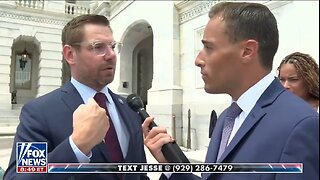 Democrats Call To Force ICE Agents To Remove Their Masks