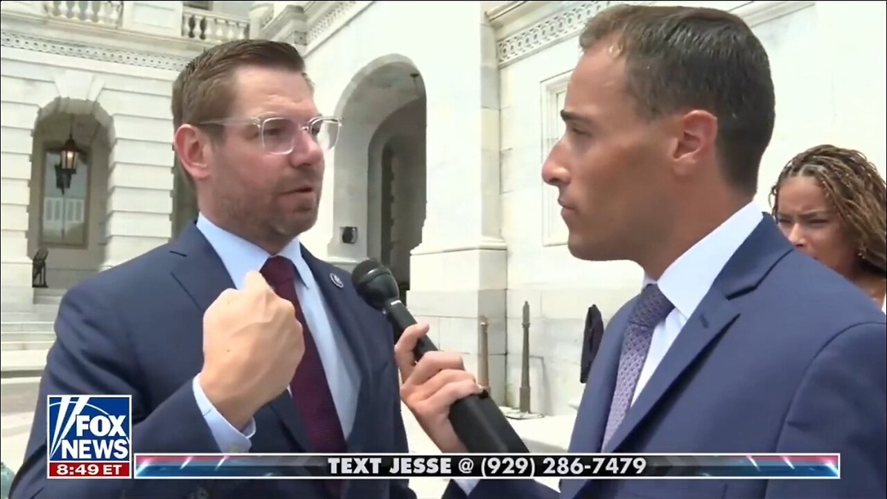 Democrats Call To Force ICE Agents To Remove Their Masks
