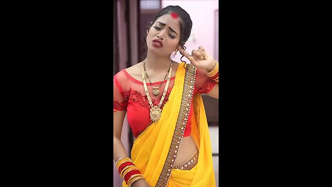 सुबह हमसे पहले हमारी भावनाएँ हाय तो जगती है😄😂