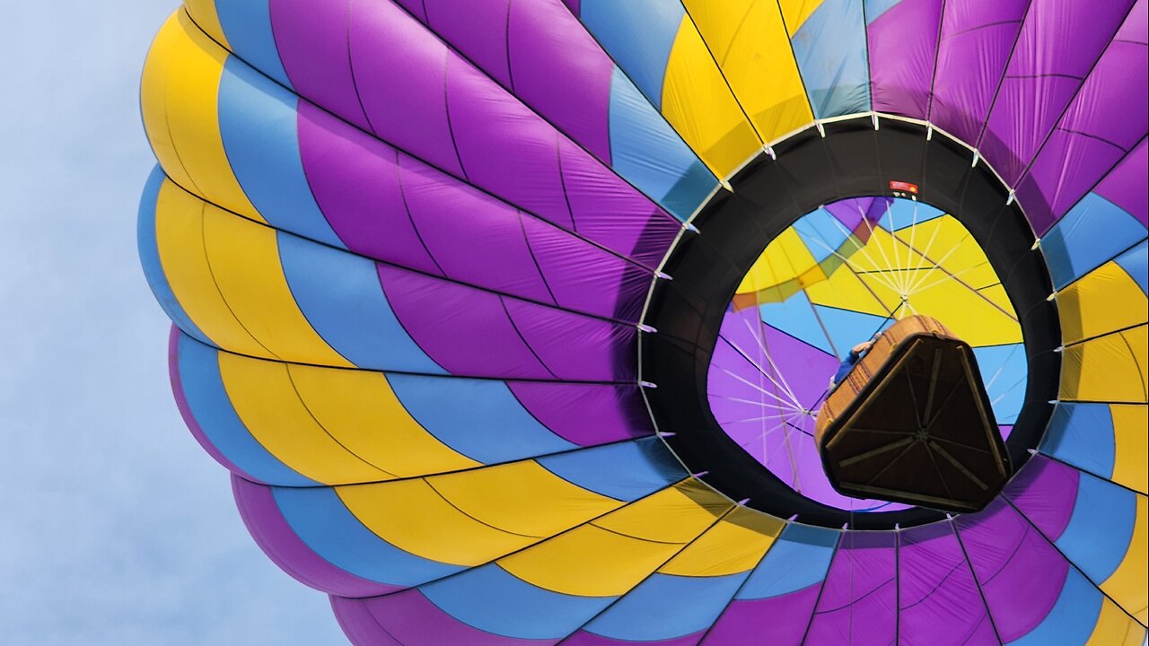 A little turn to the North