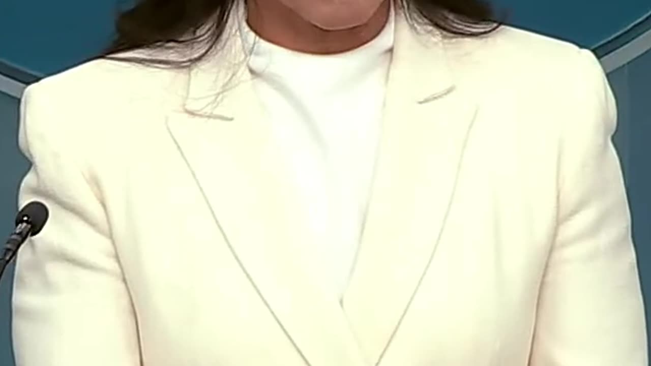 Tulsi Gabbard Drops Bombshell: Obama Behind the Russia Hoax!