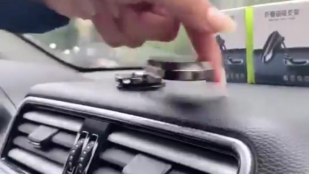 🚗📱 2-Pack Alloy Folding Magnetic Car Phone Holder – Ultimate Stability & Convenience! 🔥