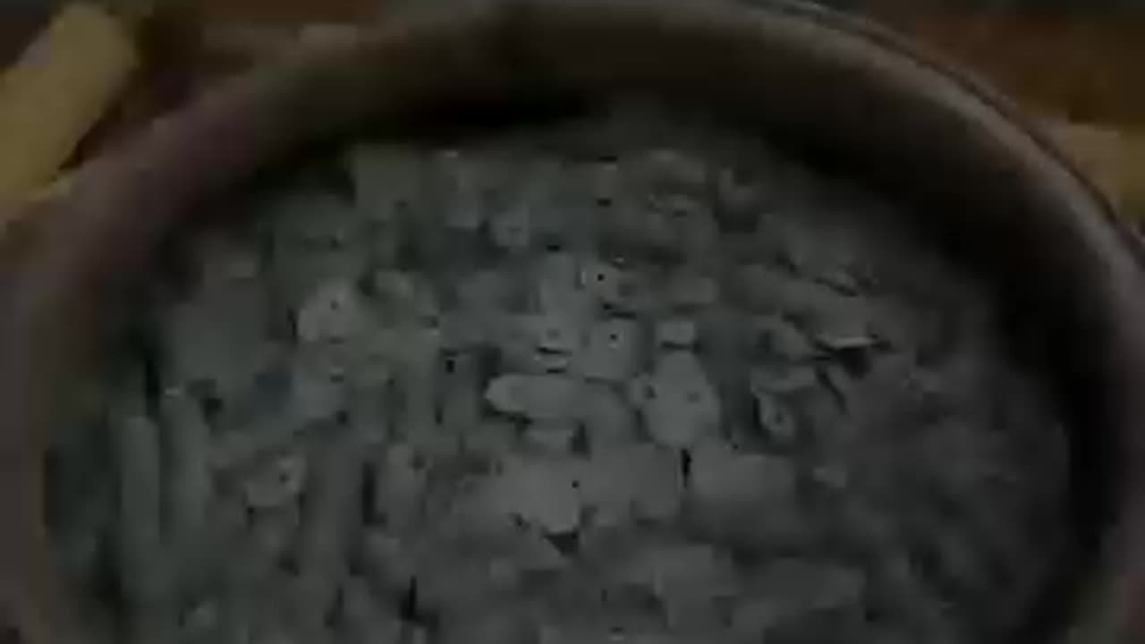 lostConstruction_workers_accidentally_stumbled
