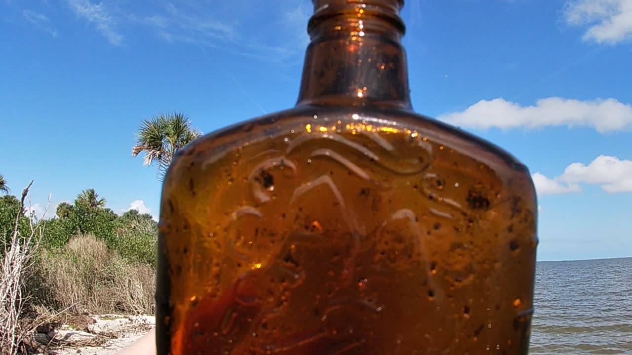 Paddleboarding Bottle Hunt