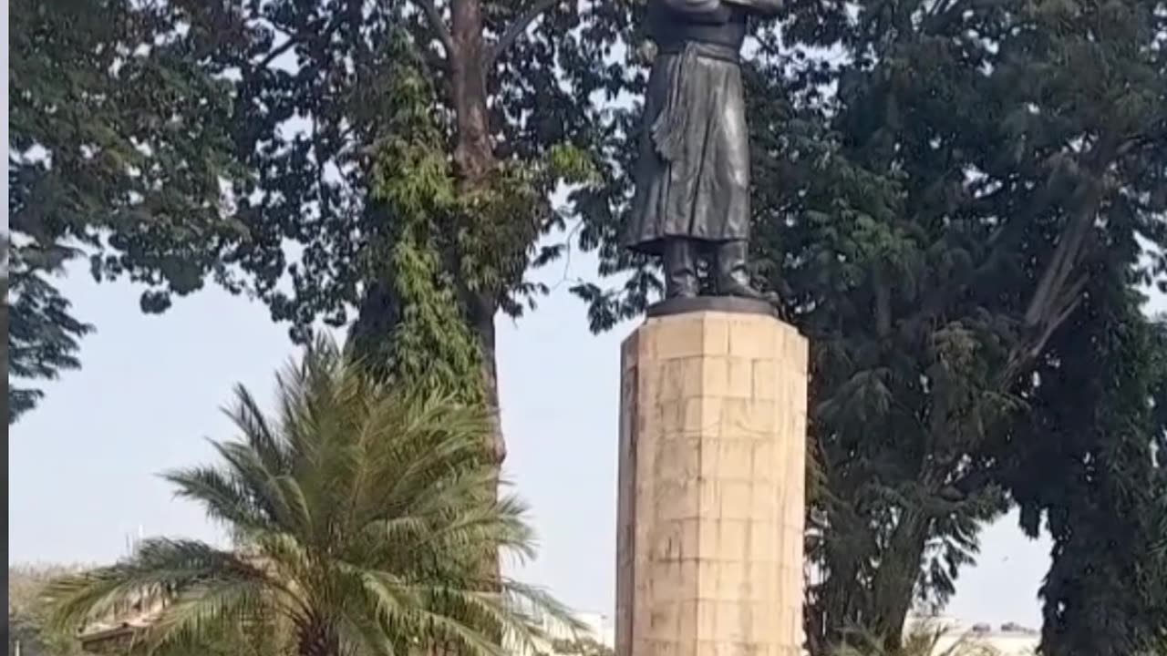 charudatta thorat - at mumbai gate way of