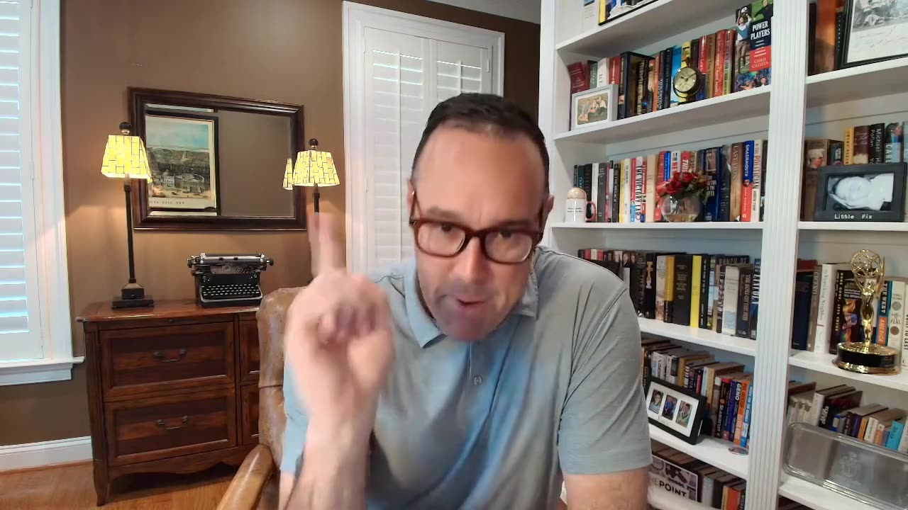 Chris Cillizza Explains Why 'Kamala Harris Absolutely Should Not' Launch 2028 Bid
