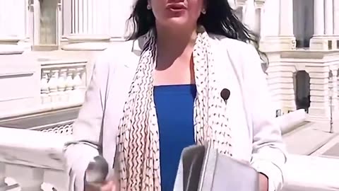 Anti-Semitic Rep. Rashida Tlaib in a Display of Idiocy Bangs Metal Spoon Against Pan