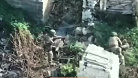 Drone Films Final Moments as Captured Ukrainian Soldier Lunges for Weapon — Shot on the Spot
