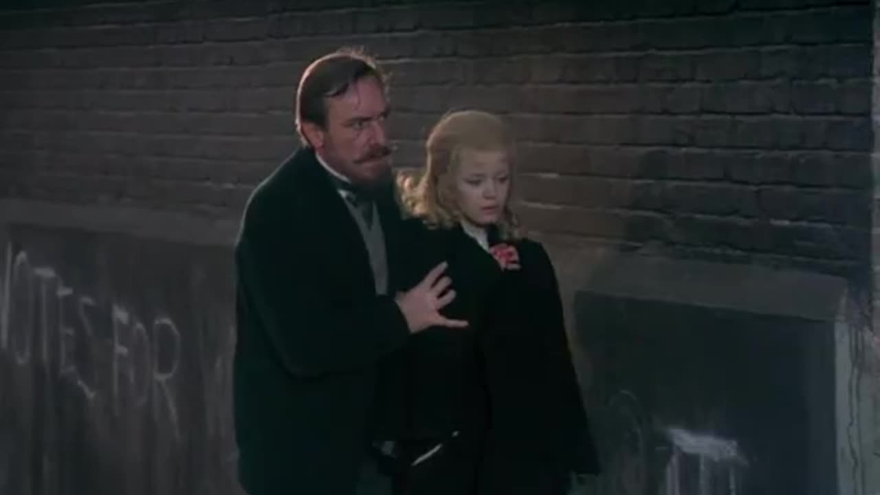 "Hands of the Ripper"