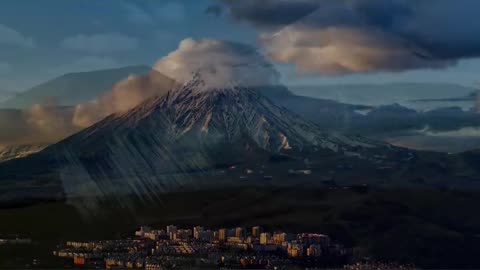 🚨 BREAKING NEWS: Massive Magnitude 8.7 Earthquake Strikes Off Kamchatka Russia 🚨