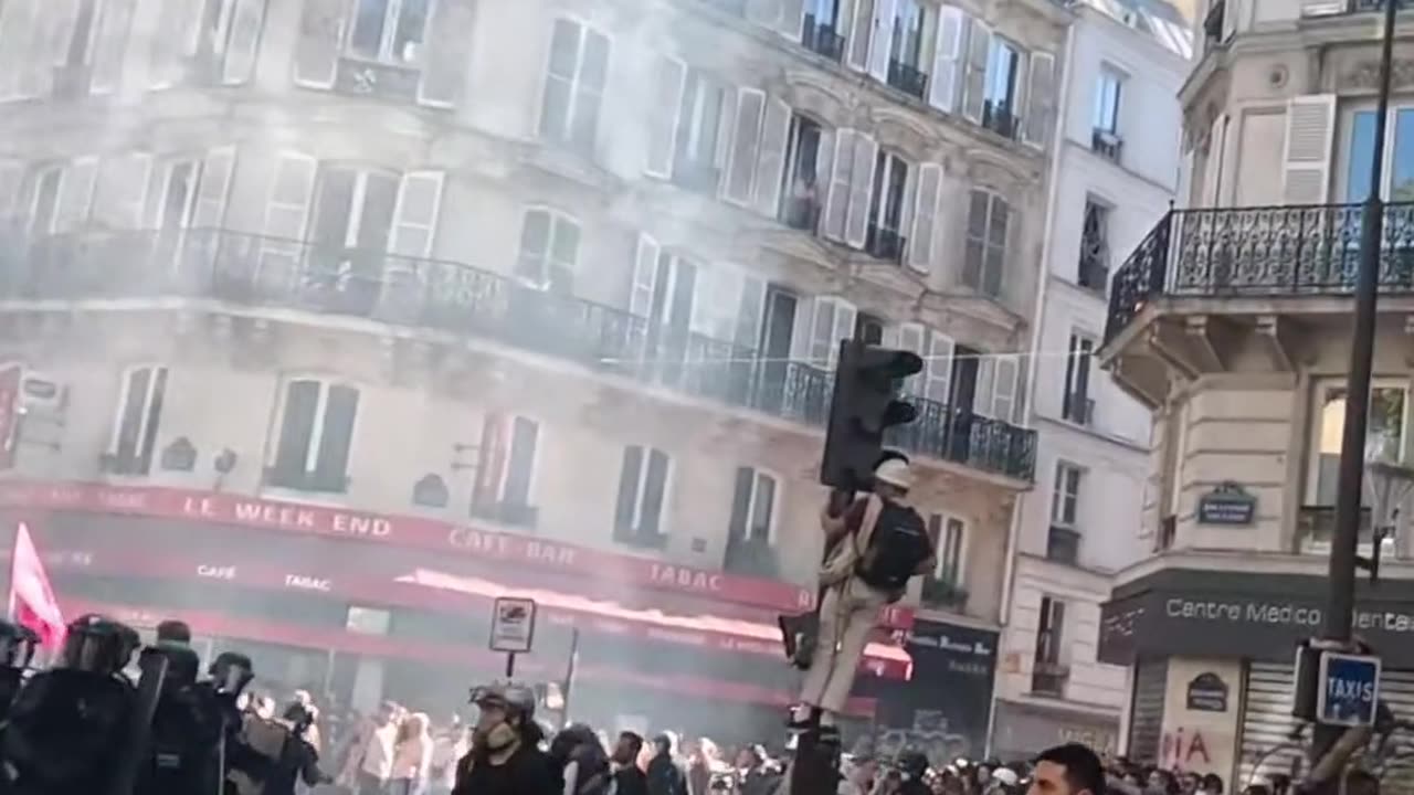 Antifa Riot in Paris! Chaos Breaks Out, Tear Gas Deployed!