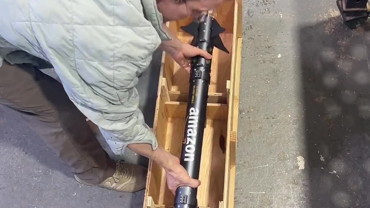 😂💡 Making Amazon Delivery Missiles! | FunFM