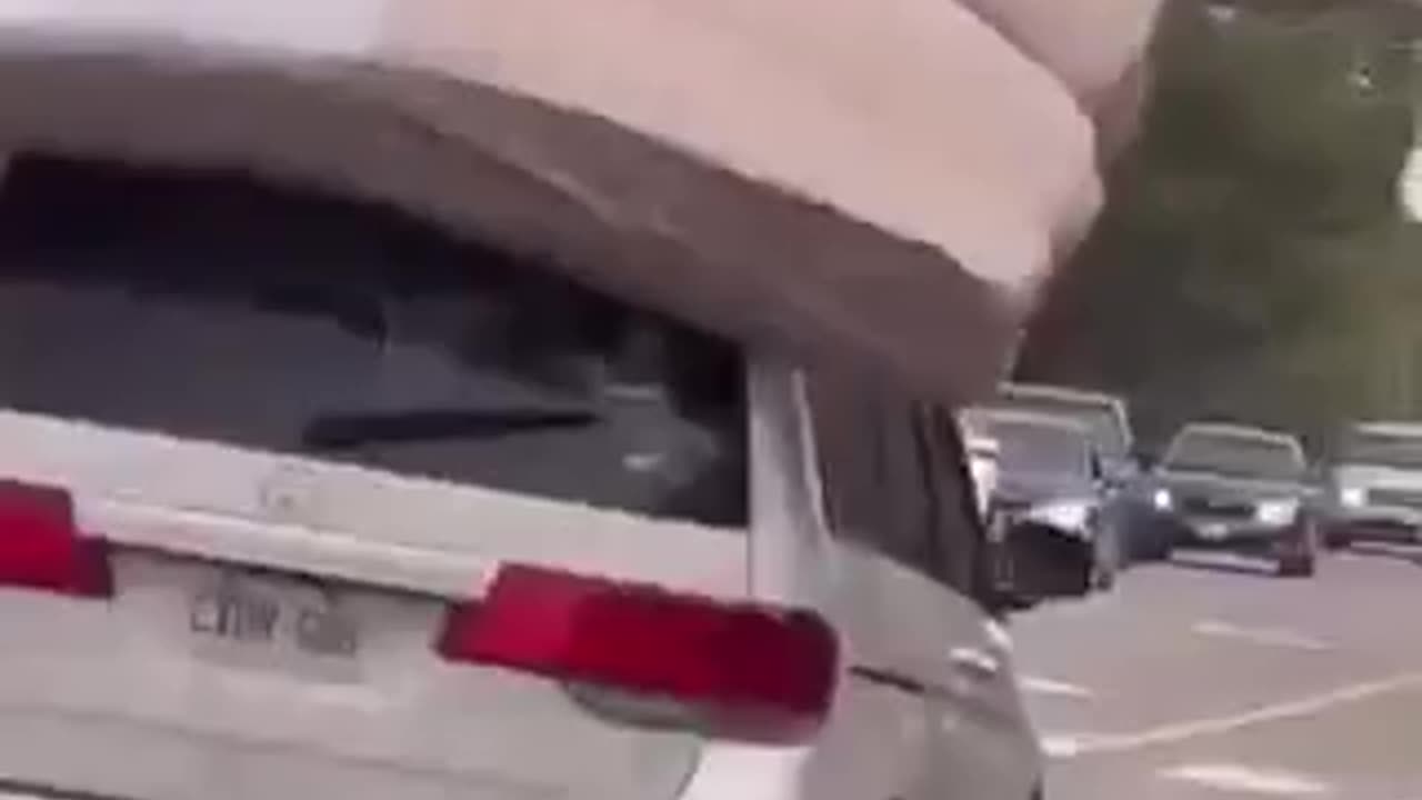 Brampton: rate the strap work