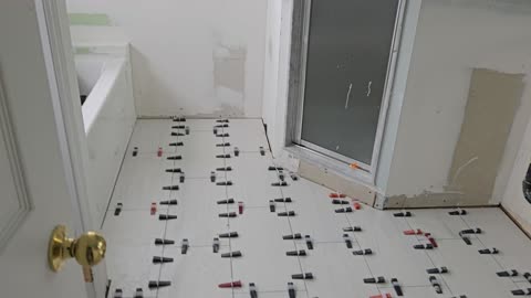 Small bathroom reno Part 2