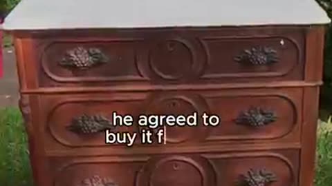 Incredible Discovery Inside an Old 100 $ Dresser Wardrobe from a State Sale