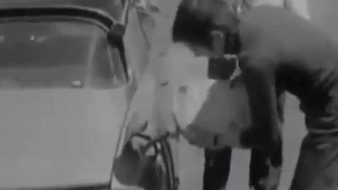 Citroen Self-Parking car in 1927.