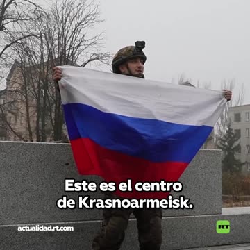 Primeras imágenes del centro de ciudad clave recién liberada en Donbass